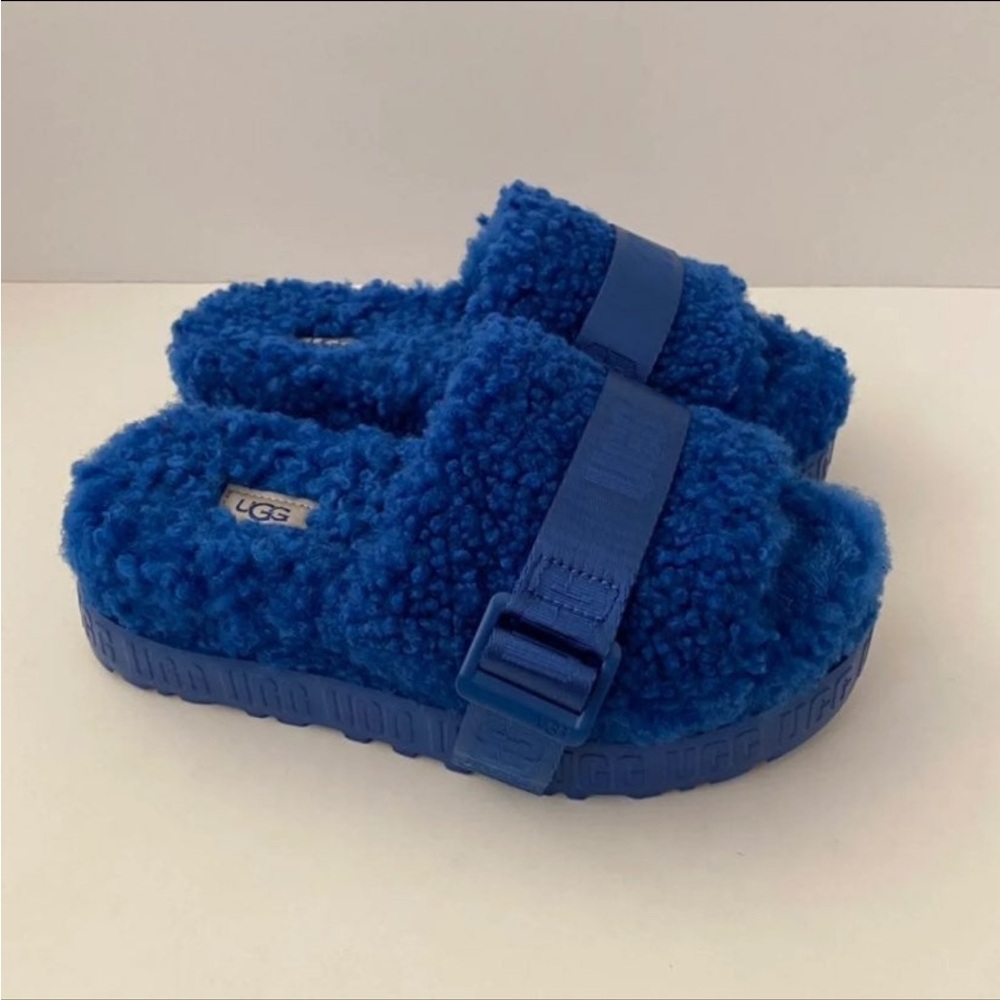 UGG Fluffita Sheepskin Slippers Classic Blue 7